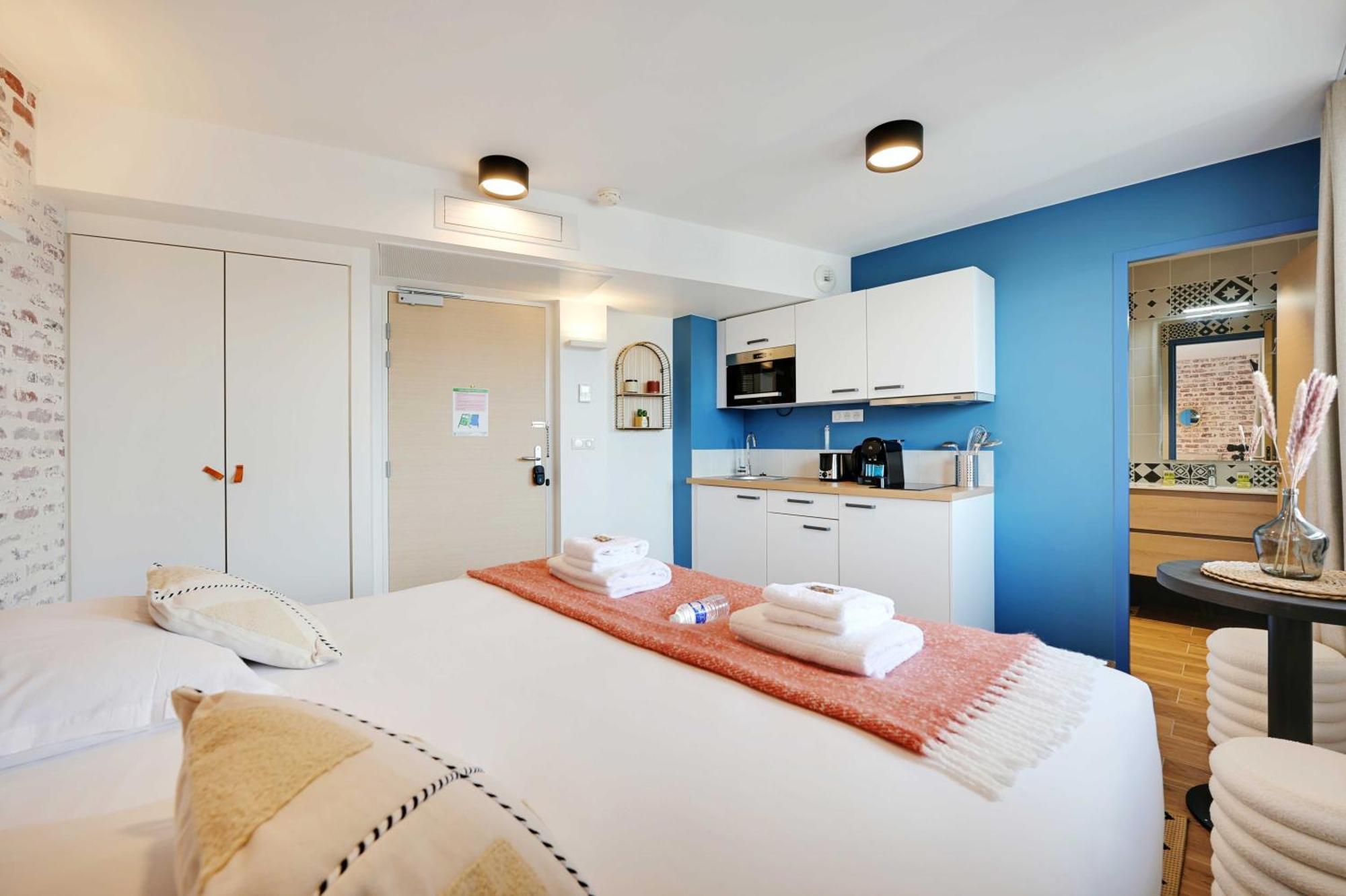 Residence Du Parc Vanves - Rooftop & Climatisation エクステリア 写真