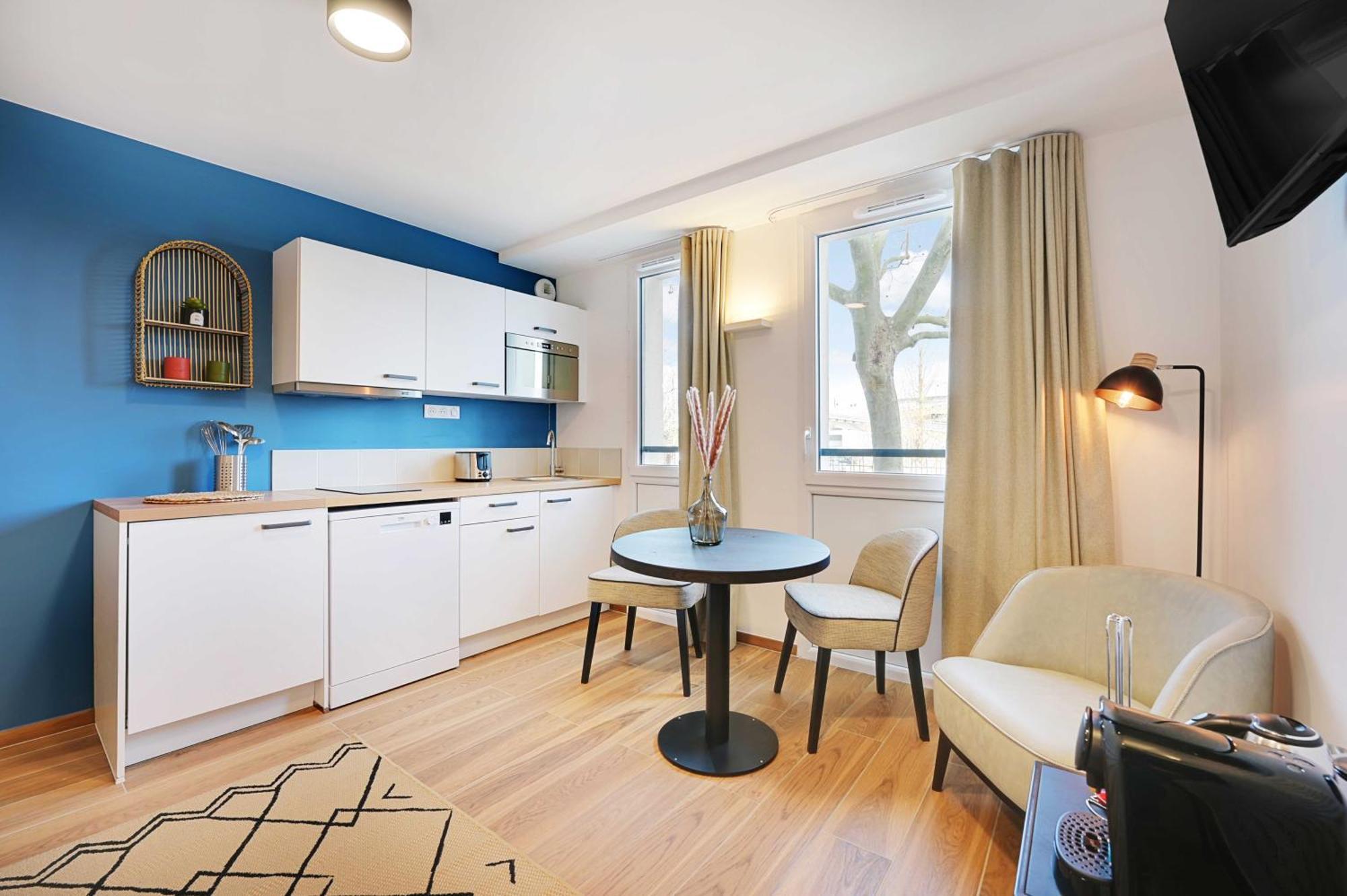 Residence Du Parc Vanves - Rooftop & Climatisation エクステリア 写真